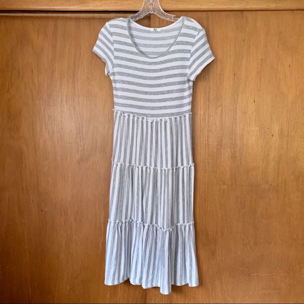 Knit tiered dress